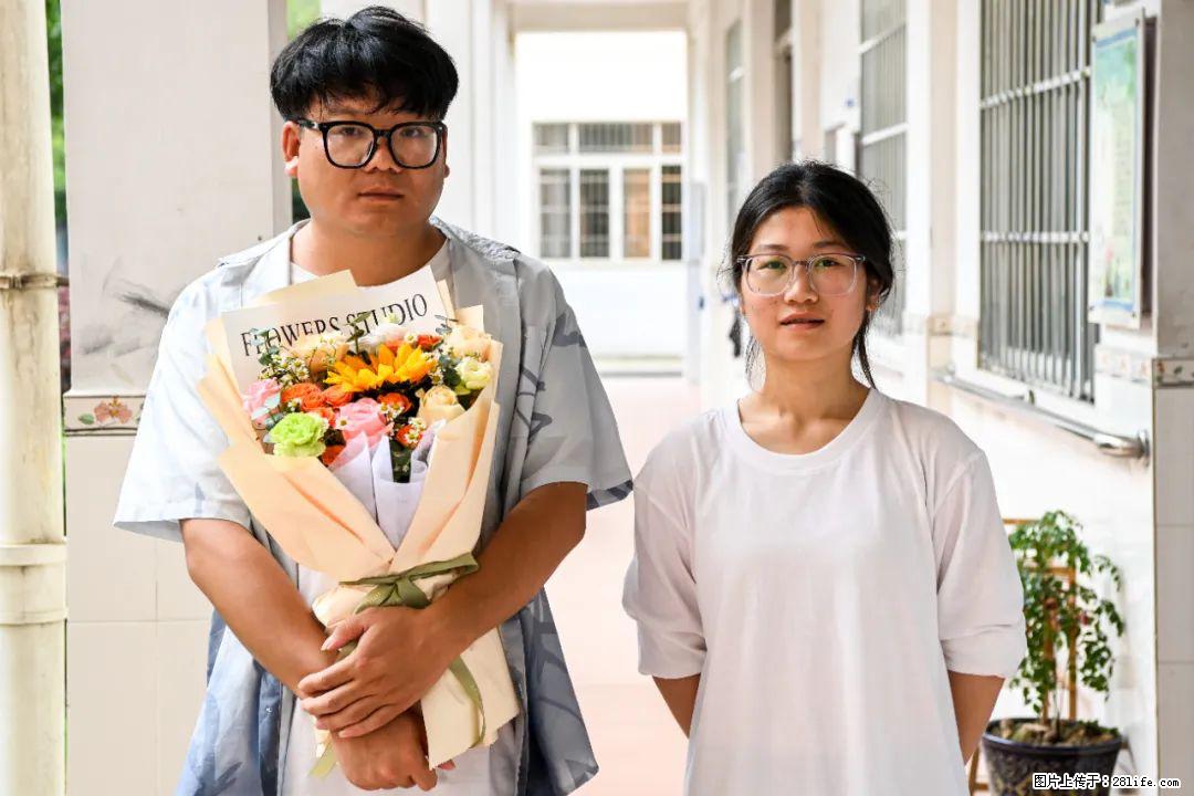 全网追的“扁担女孩”，找了一份暑假工，时薪12元 - 锡林郭勒盟生活资讯 - 锡林郭勒盟28生活网 xl.28life.net